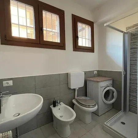 Apartament Bilocale Confortevole A Due Passi Dalla Stazione