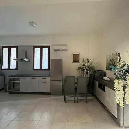 Bilocale Confortevole A Due Passi Dalla Stazione Apartmán Florencie
