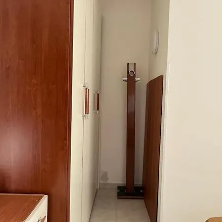 Apartament Bilocale Confortevole A Due Passi Dalla Stazione *